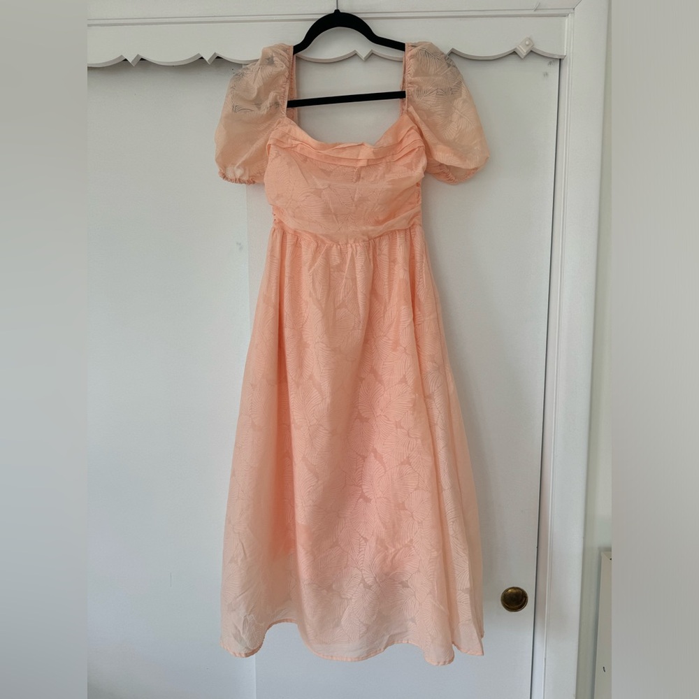 Chic Peach Puff Sleeve Midi Dress